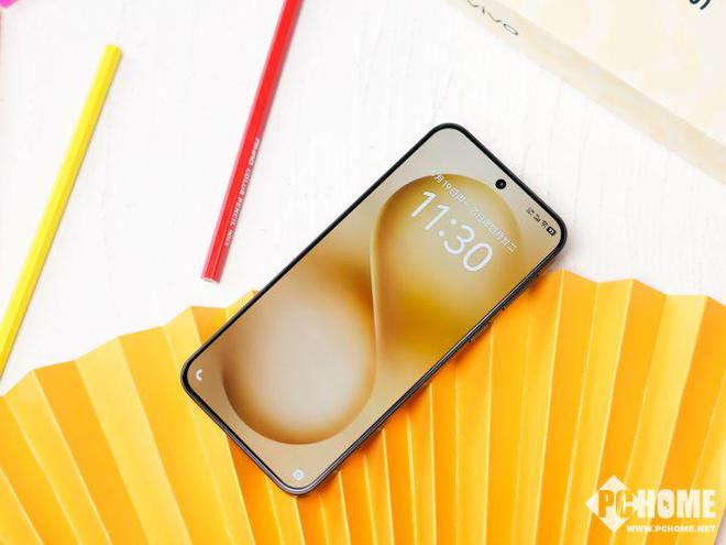 mini评测 拉开小屏手机普及盛宴pg电子平台vivo S30 Pro(图11)
