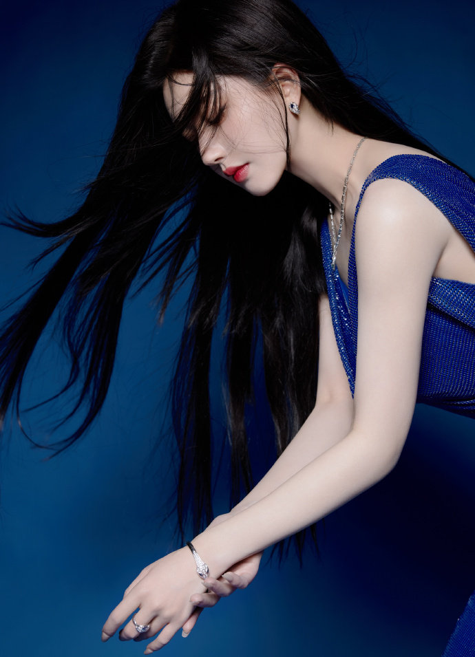 两只大兔子抖来抖去 MBA智库pg电子模拟器试玩露娜玩貂蝉的(图1) 两只大兔子抖来抖去 MBA智库pg电子模拟器试玩露娜玩貂蝉的(图1)